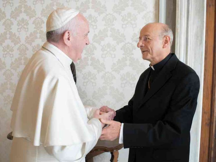 Papa Francesco: il prelato dell'Opus Dei non potrà più essere vescovo