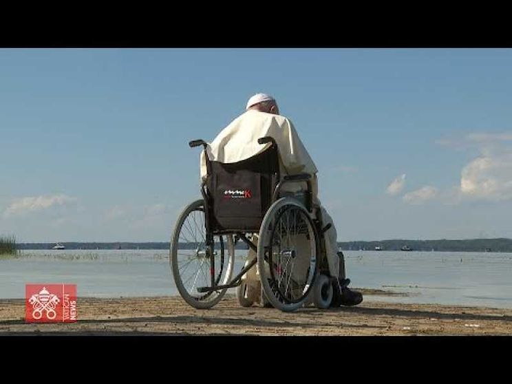 Il Papa: le madri e nonne aiutano a risanare le ferite