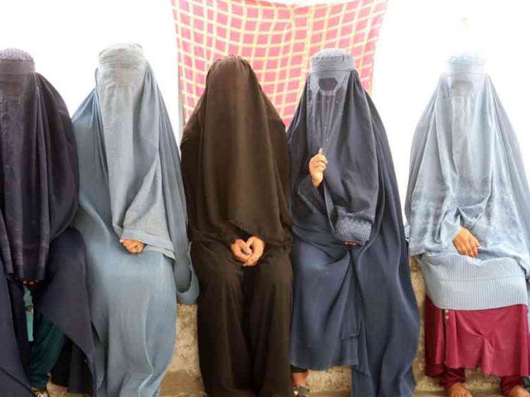 Afghanistan, torture e matrimoni forzati: la "morte al rallentatore" delle donne