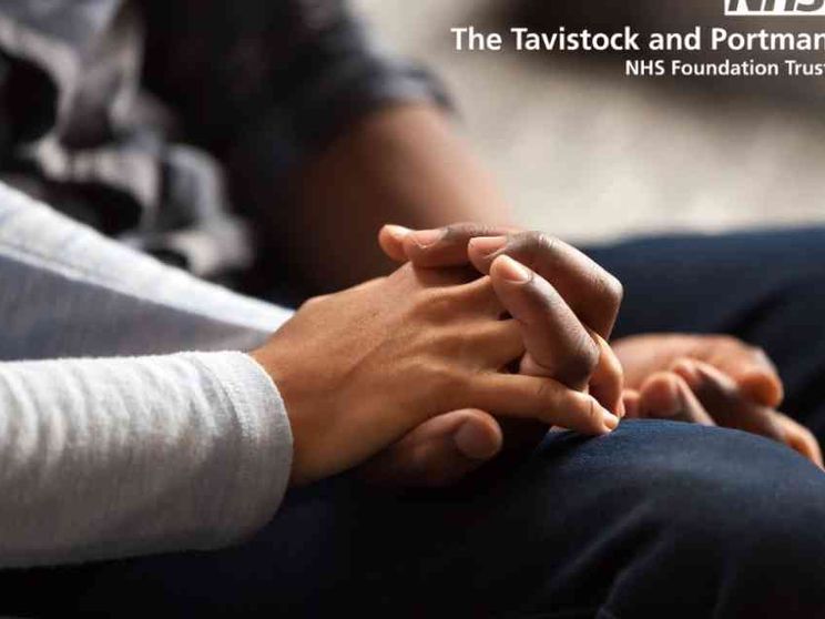 Chiude la clinica Tavistock per la «riattribuzione di genere» dei minori