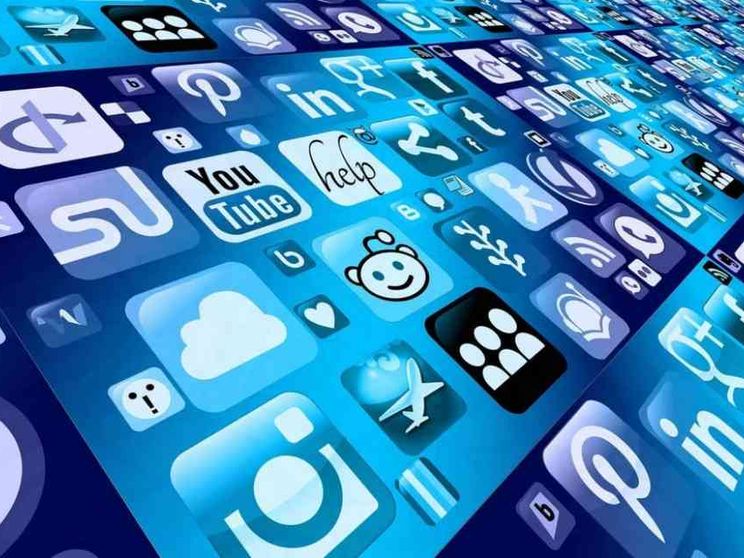 Il Cammino sinodale sui social media. I «nuovi» missionari sono digitali