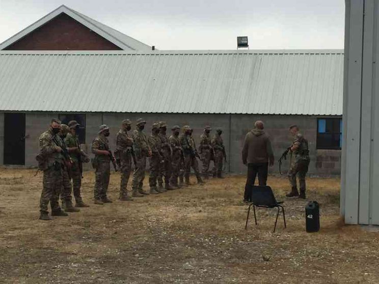 La carica dei diecimila: così gli inglesi addestrano gli ucraini