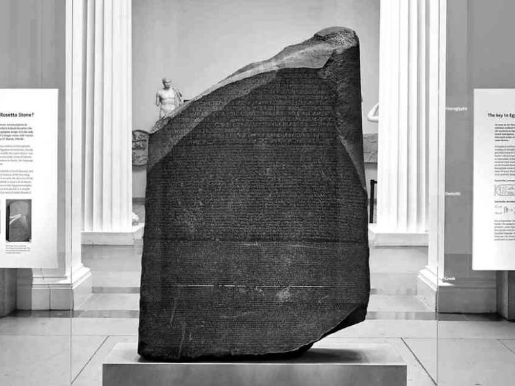 Zahi Hawass: «La Stele di Rosetta deve essere restituita all'Egitto»