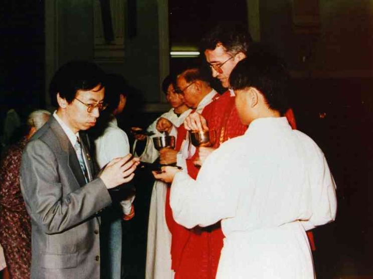 Presule "riconosciuto" da Roma guida ora la Conferenza dei vescovi