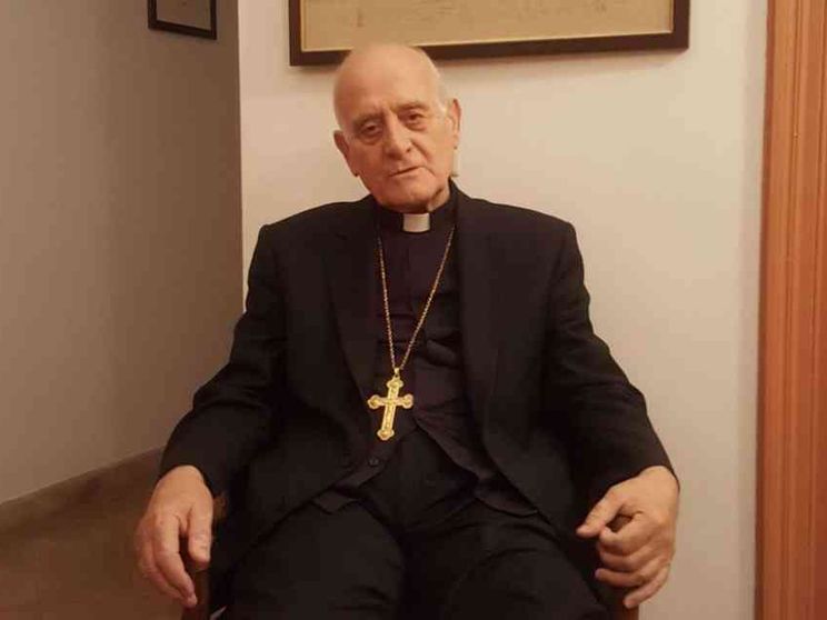 Frezza: «La mia vocazione da parroco tra Bibbia e tifo per la Roma»