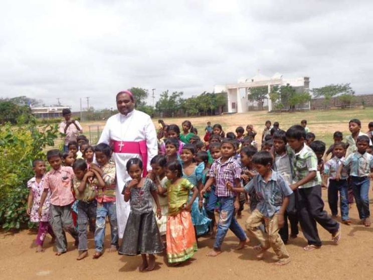 Antony Poola: la mia porpora speranza per i poveri dell’India