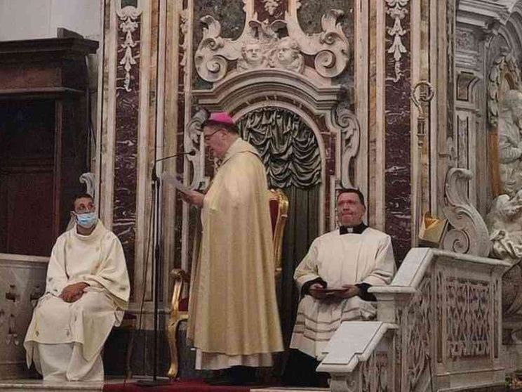 I ministeri una ricchezza. No alla clericalizzazione dei laici