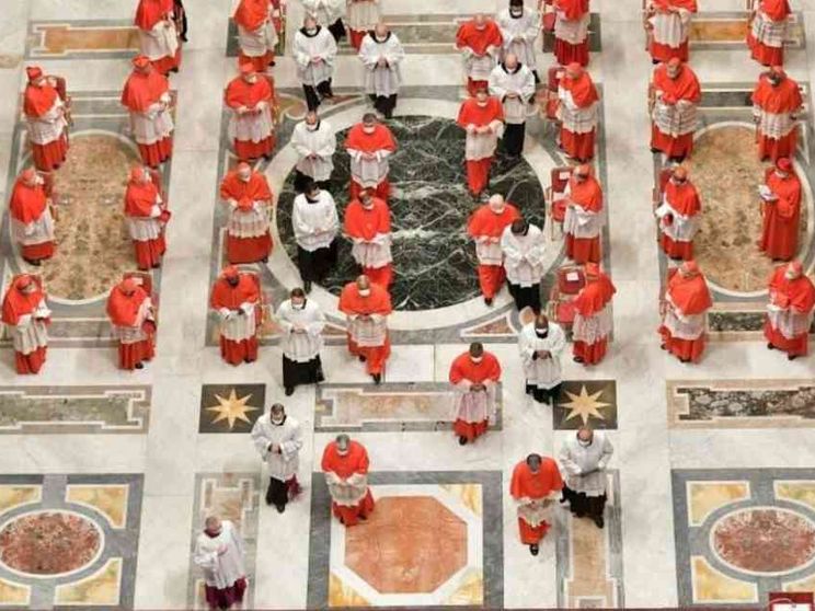 Cardinali di tutto il mondo con il Papa: quello che c'è da sapere sul Concistoro