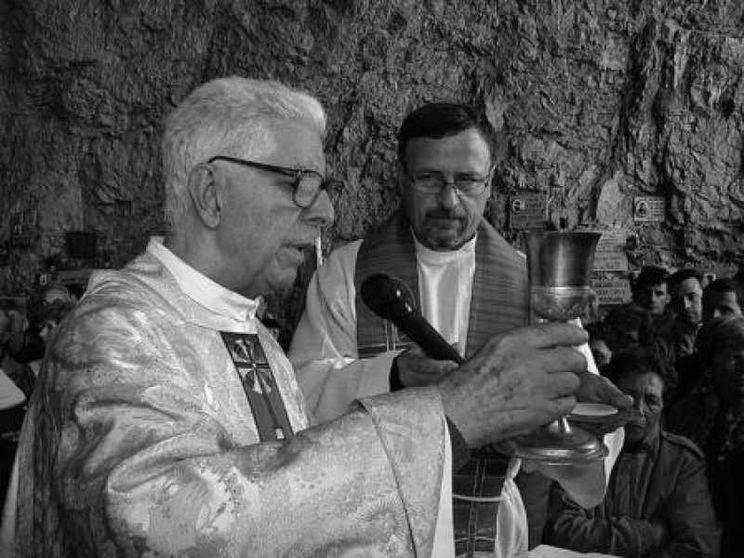 Don Nicolini, la vita con i rom