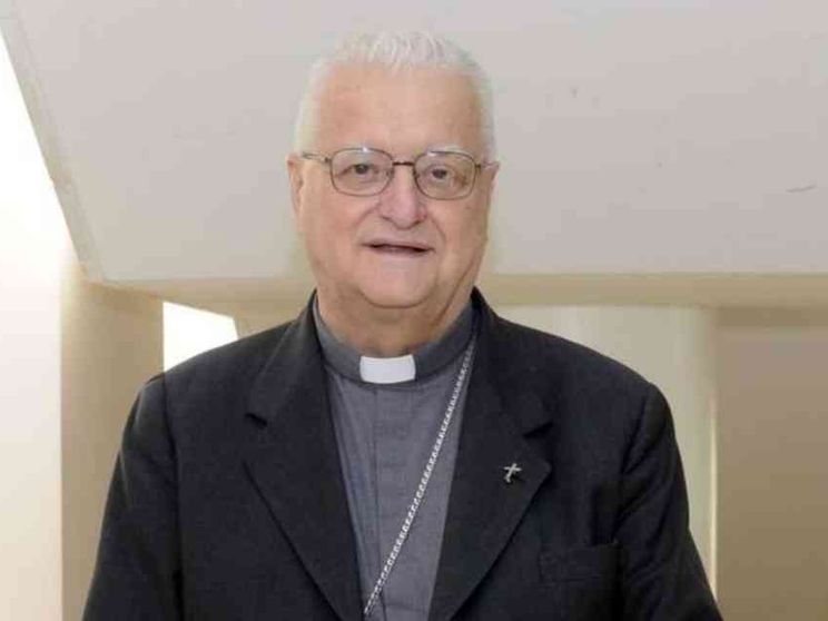 È morto Gastone Simoni, il vescovo della politica «alta»