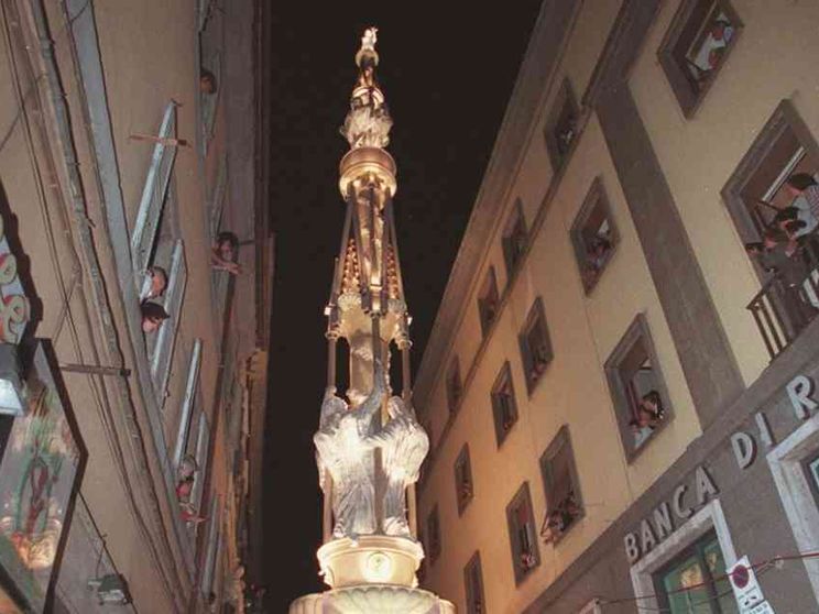 La «Macchina di Santa Rosa» in diretta su Tv2000