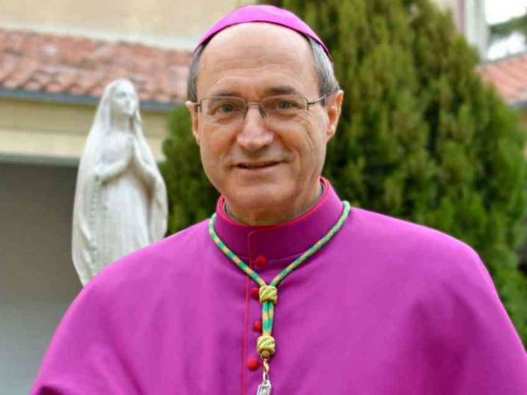 Il vescovo Turazzi: aborto per legge, si sono ascoltate davvero le donne?