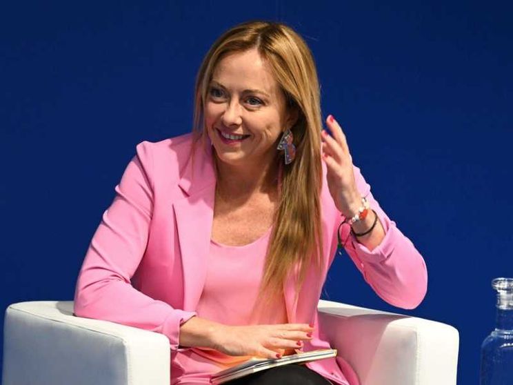 Meloni: «No a "governi arcobaleno"»