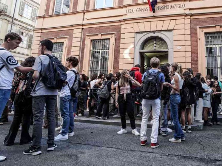 «L'algoritmo non funziona». Prof precari assegnati a caso