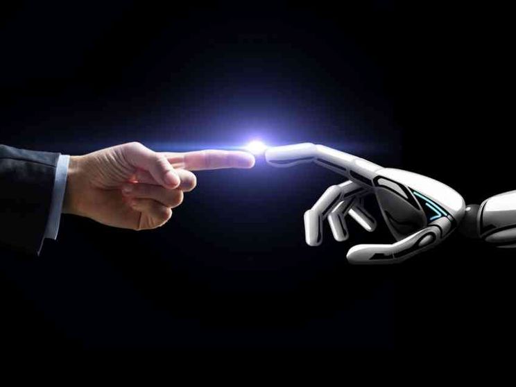 La Creazione di Adamo di Michelangelo piegata all'Intelligenza Artificiale