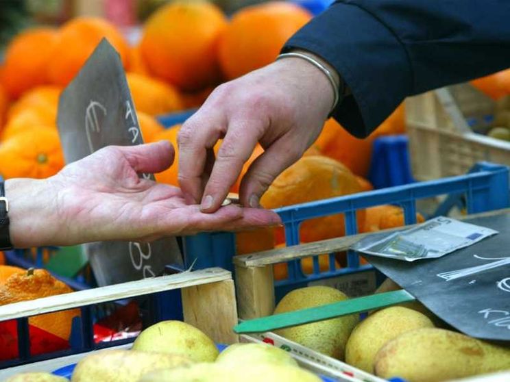 Confcooperative e Censis: 10 milioni di poveri in Italia
