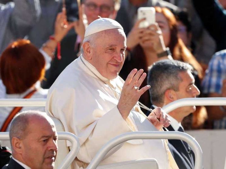 Papa Francesco: conoscere se stessi è disattivare il pilota automatico