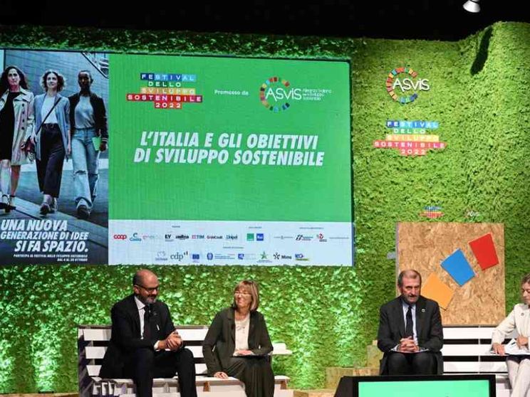 Sostenibilità, l'Italia in ritardo: sempre più povera e diseguale