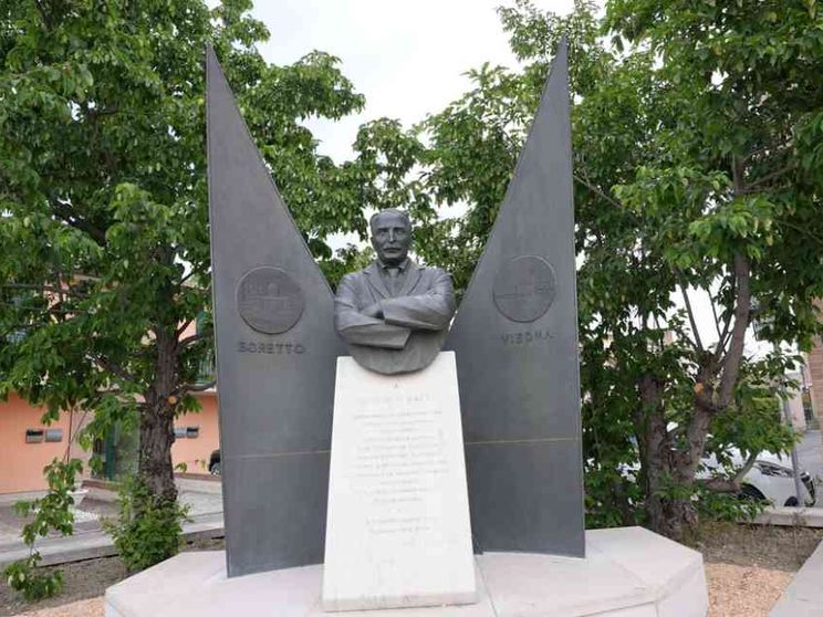 Zatti, un santo tra i malati che chiamava il popolo suonando le campane