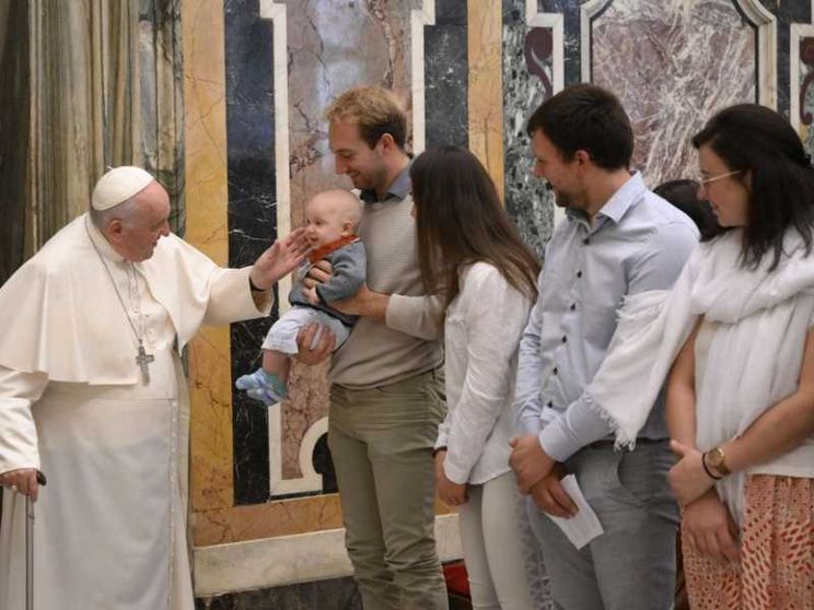 Il Papa: siate artigiani di pace, l'umanità è in grave pericolo
