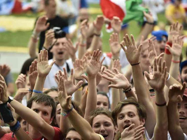 «Riportare i giovani a Messa. Una fatica per adulti credibili»