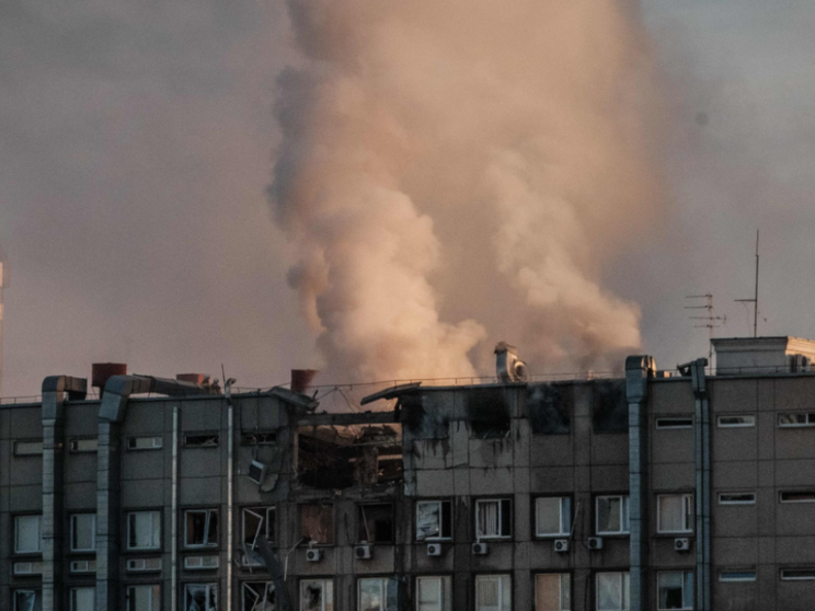 Raid su Kiev. Allarme aereo su tutta l'Ucraina. Morto foreign fighter italiano