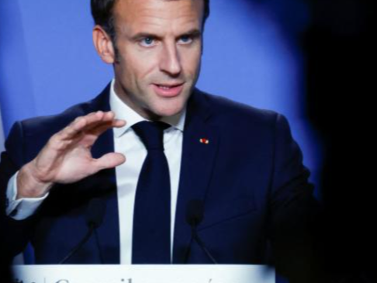 Il «No» del Senato: l’aborto non entra nella Costituzione francese