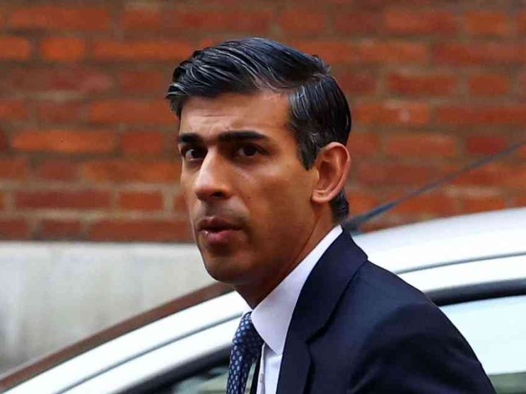 Sunak è il nuovo premier britannico, il primo con radici indiane