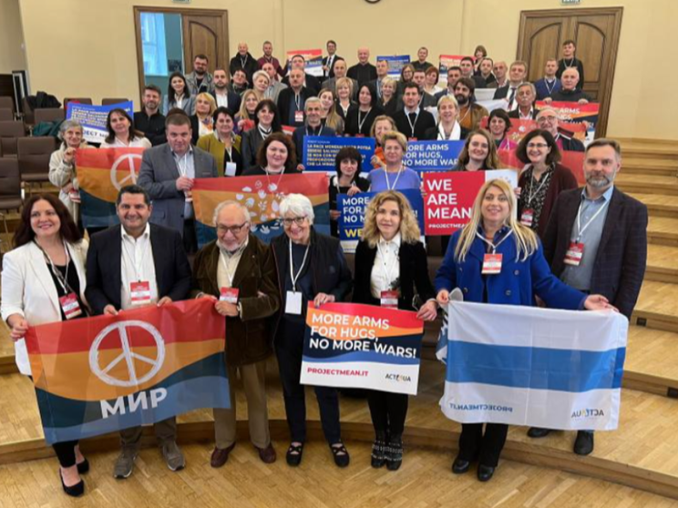 «Negoziare, collaborare, ricostruire»: Leopoli, i patti di azione non violenta