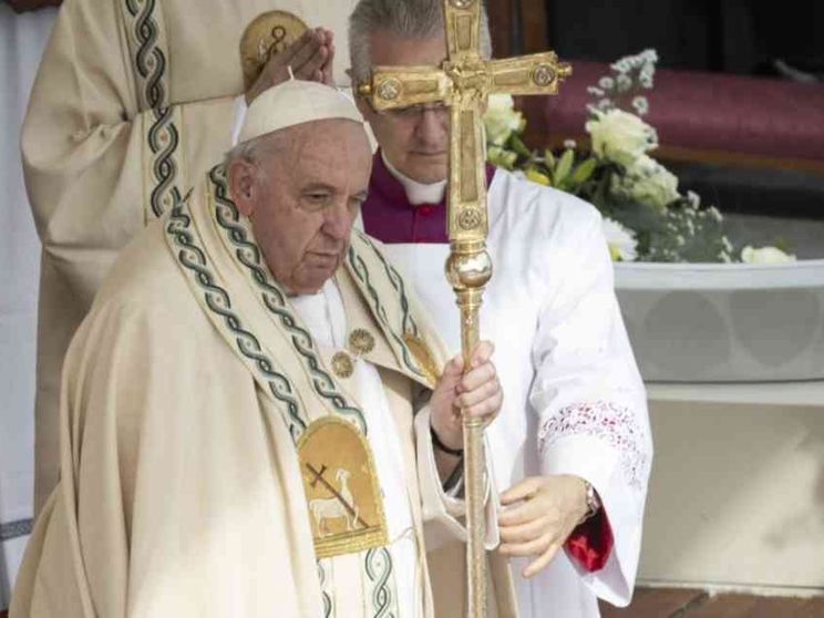 La casula dei detenuti che sarà donata al Papa