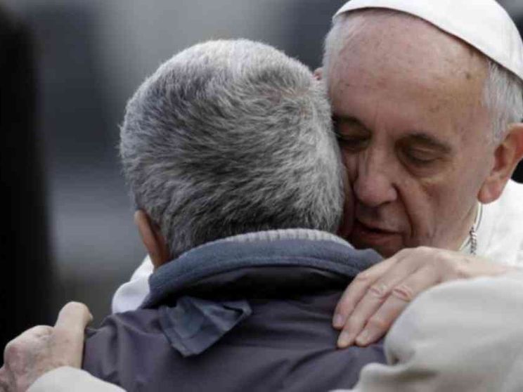 Giornata  dei poveri, le iniziative  di papa Francesco