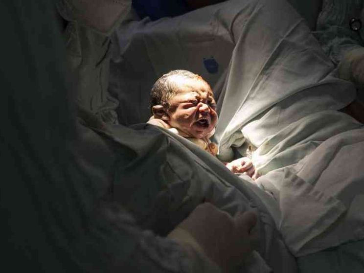 «Nel figlio in grembo la vera speranza»