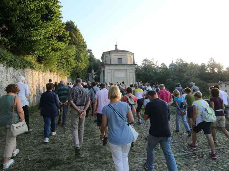 Il grande valore della pietà popolare, «esperienza di un popolo che cammina»