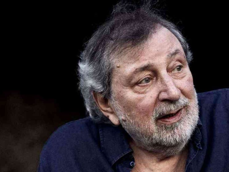 Francesco Guccini, la locomotiva sbuffa ancora