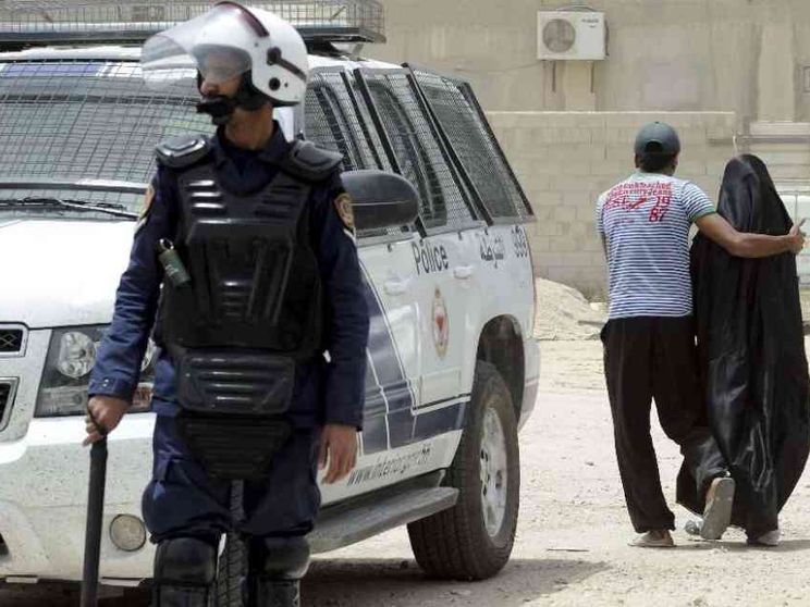 Il Bahrein elegge più donne al Parlamento, ma reprime le opposizioni