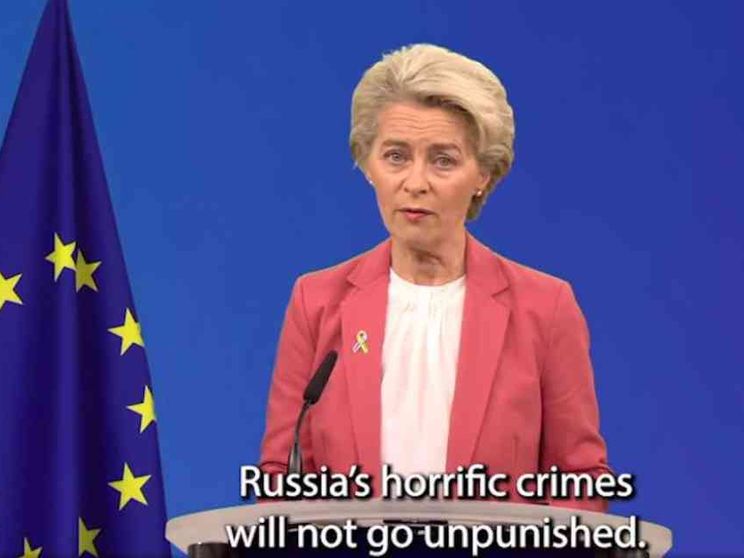 Von der Leyen sfida Putin: una Norimberga «per i crimini russi»