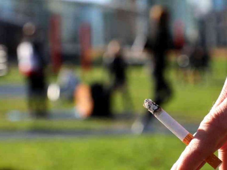 Sigarette proibite per sempre a chi compie 14 anni