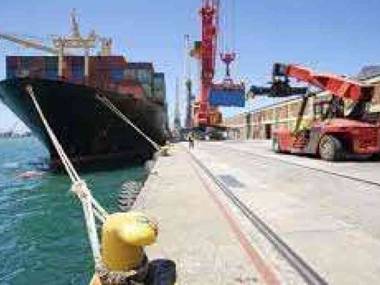 Vittime d'amianto, via libera anche a chi lavora nei porti