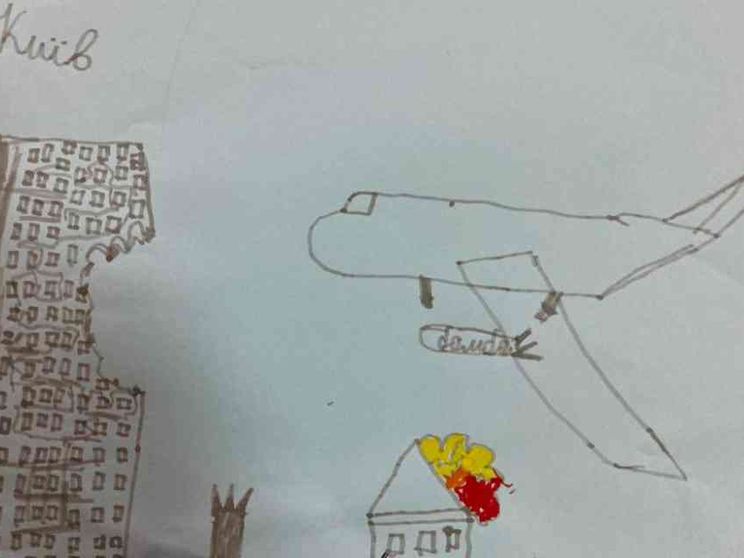 Missili, carri armati e palazzi in fiamme: la guerra nei disegni dei bambini