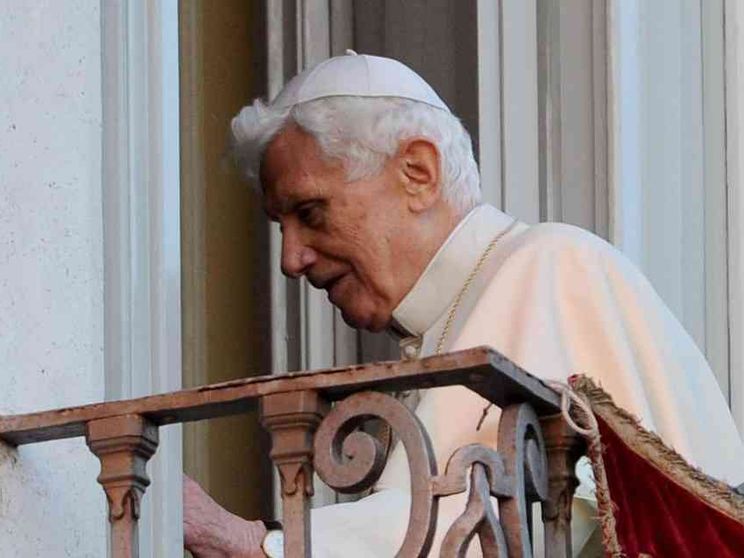 La Cei: cordoglio per la scomparsa di Benedetto, riconoscenti per la sua vita