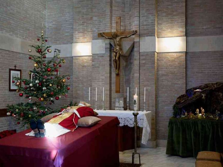 L'ultima frase: «Signore, ti amo». Il ricordo di papa Francesco all'Angelus