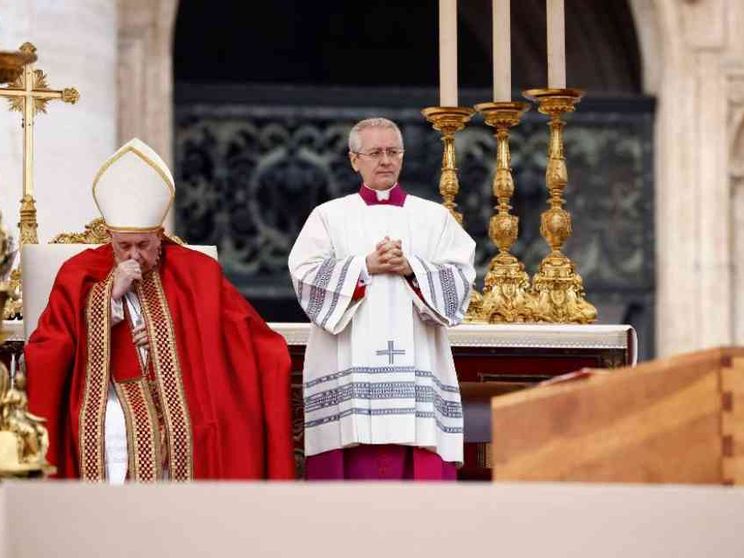 I funerali di Benedetto XVI, Francesco: «Che la tua gioia sia perfetta»