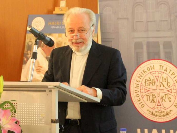 Coda: rattristano le critiche e i malcontenti dopo la morte di Benedetto XVI