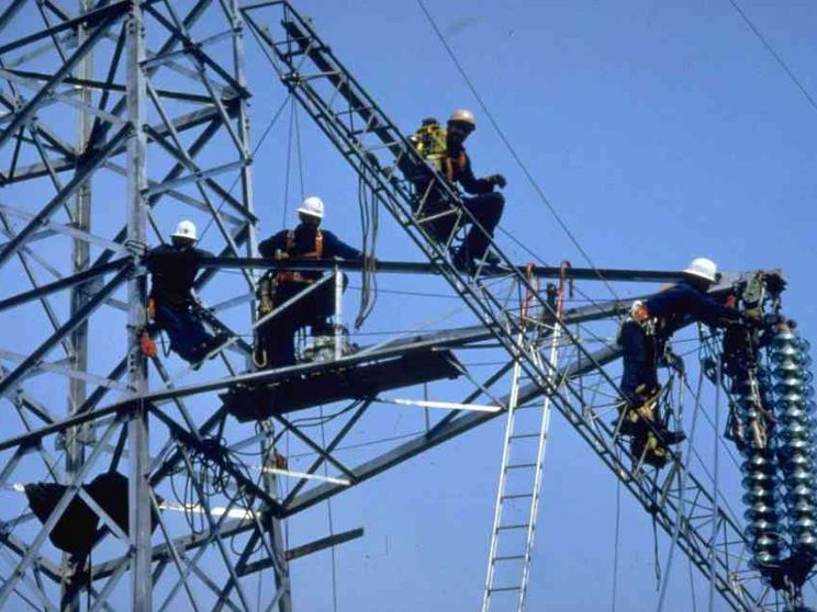 Le imprese pubbliche italiane nel mercato ma senza strategie