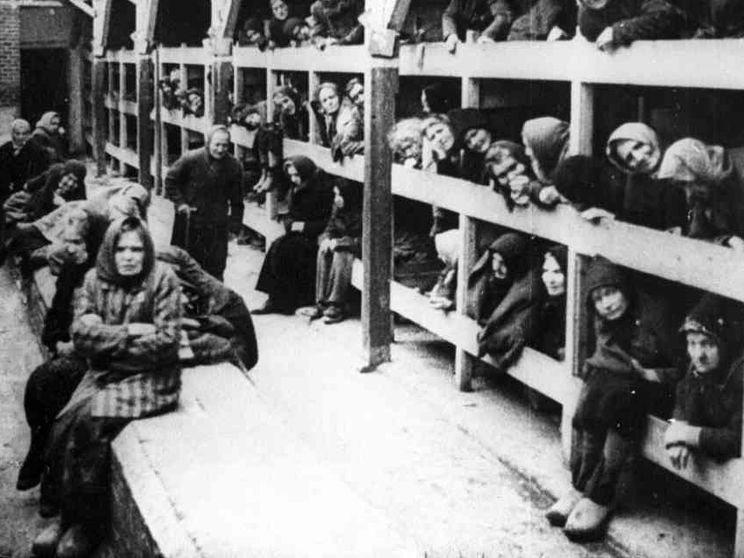 Il silenzio tragico dei sopravvissuti al lager