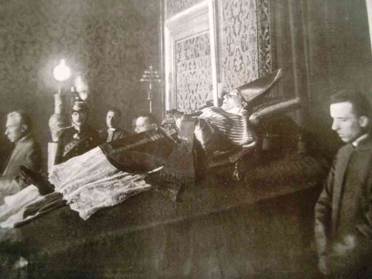 Il nome Benedetto fu scelto da Giacomo Della Chiesa e Joseph Ratzinger