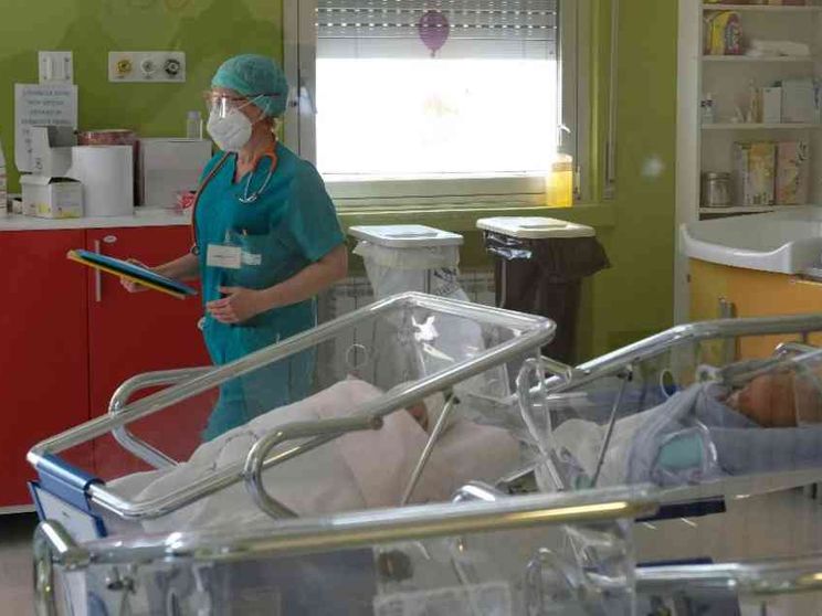 Il Portogallo ha invertito marcia: le nascite crescono dopo il Covid