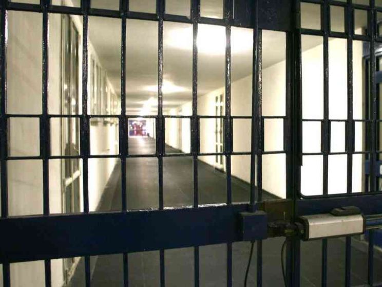 La vita dei boss al 41bis: ordini e legali conniventi