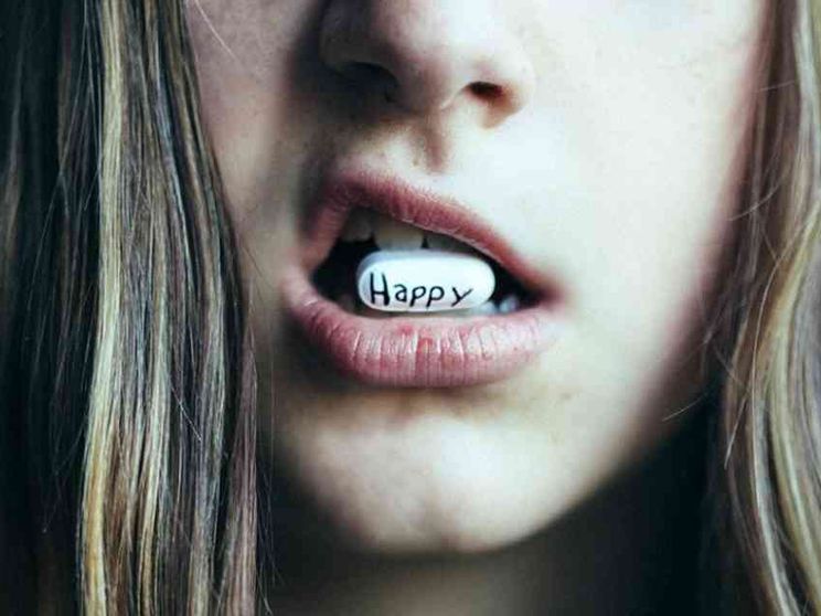 Psicofarmaci per sballare, «un ragazzo su 10 ne abusa» come rimedio al disagio