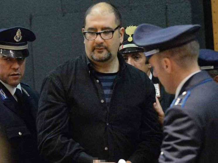 Caduta in carcere per Alfredo Cospito. Il Garante chiede il trasferimento